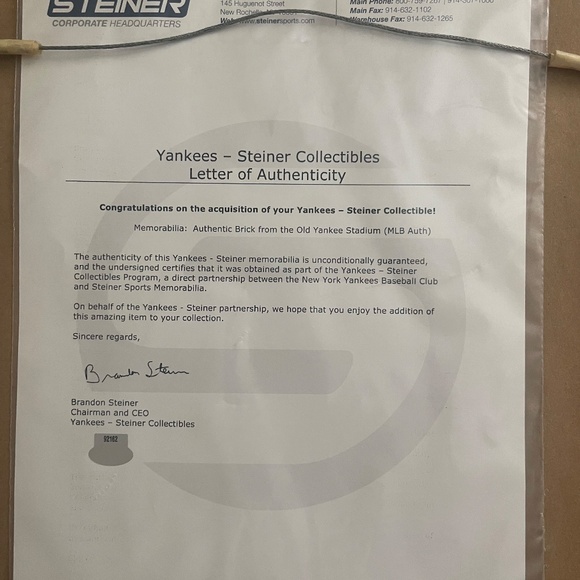 Thurman Munson Old Yankee Stadium Authentic Brick Slice - Picture 2 of 2